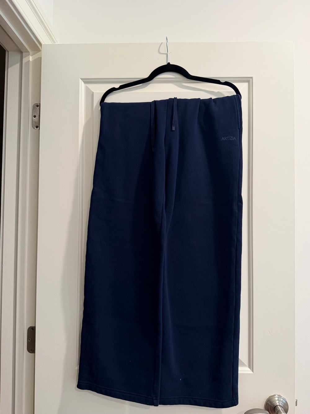 Aritzia Cozy Sweatfleece Perfect Banded Sweatpant